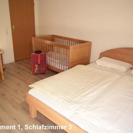 Haus Merian 1 *
