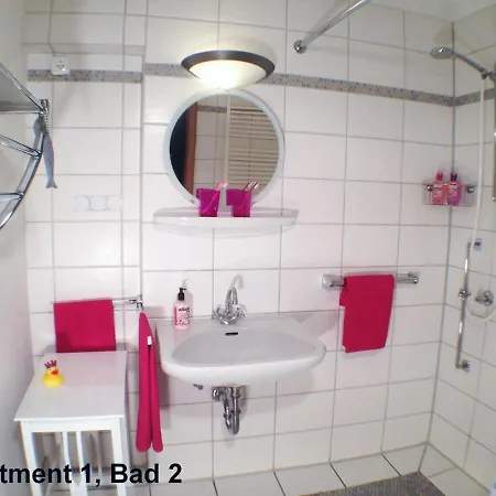 Haus Merian 1 *